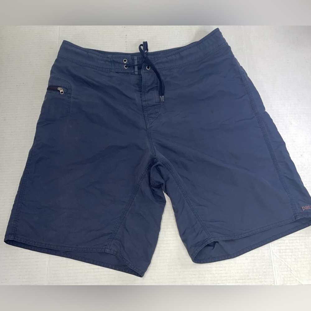 Patagonia Shorts Mens 34 Outdoor Workout Lightweight Activewear Drawstring